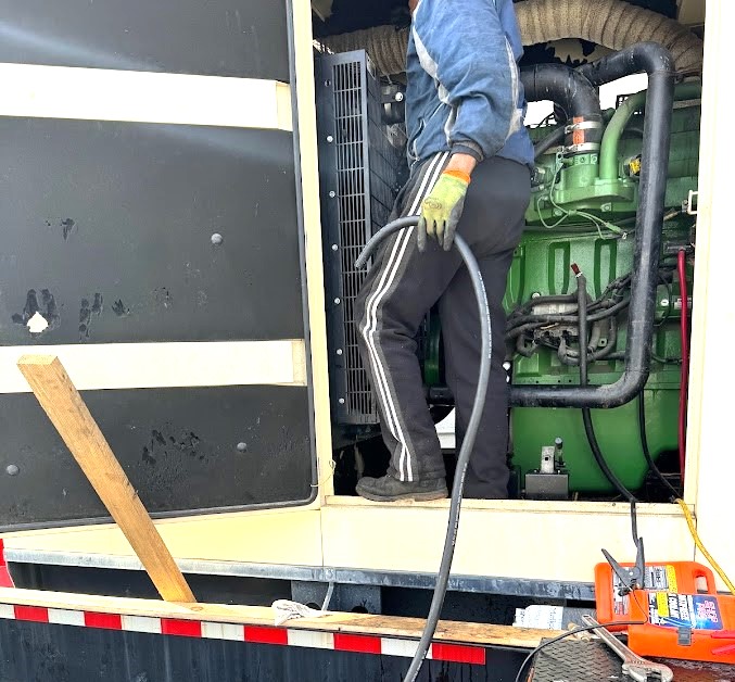 Generator rotor armature rewinding on lathe